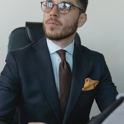 Abstract professional profile symbol for expert section